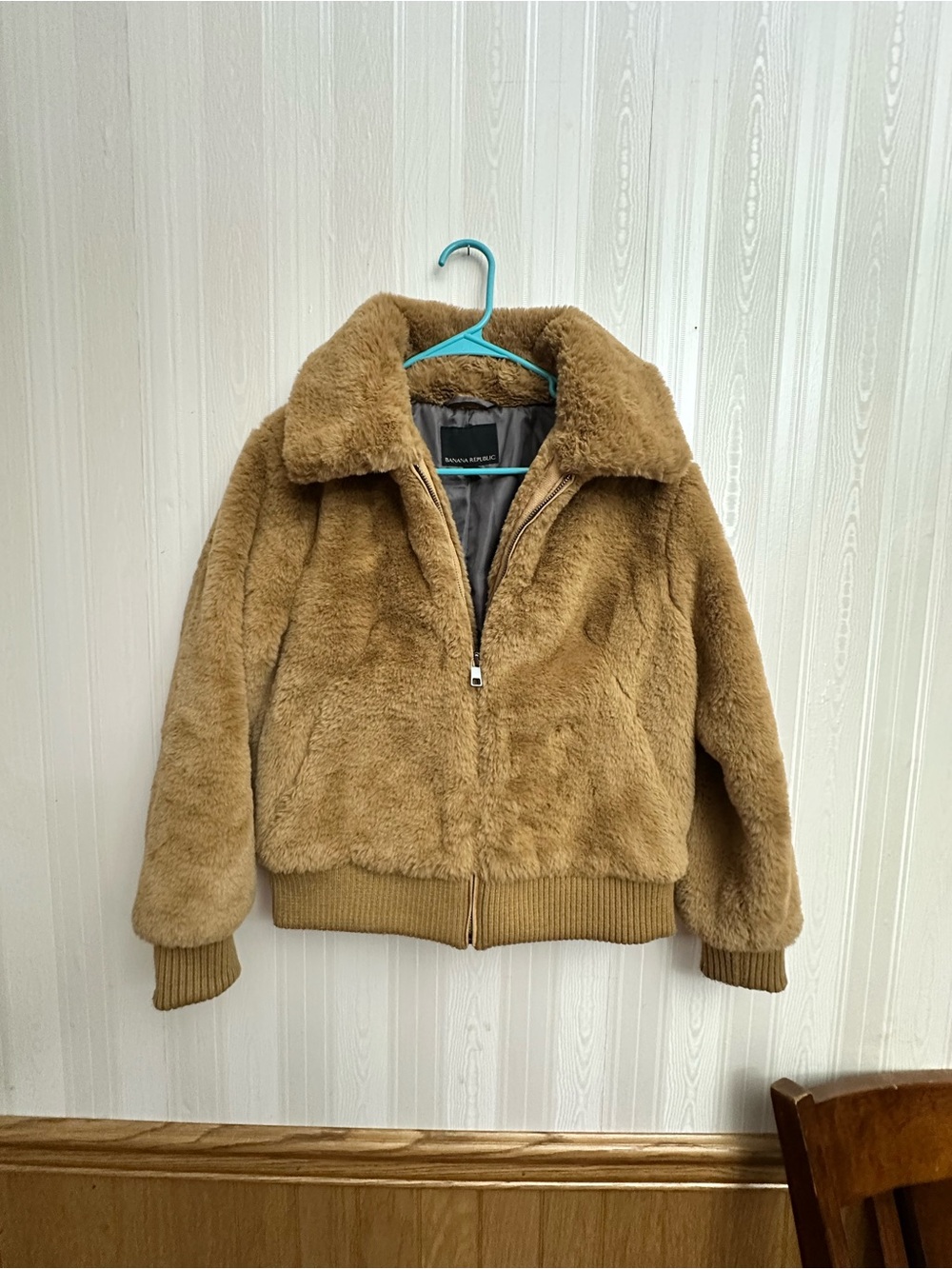 Banana Republic Faux Fur Bomber Jacket in Camel